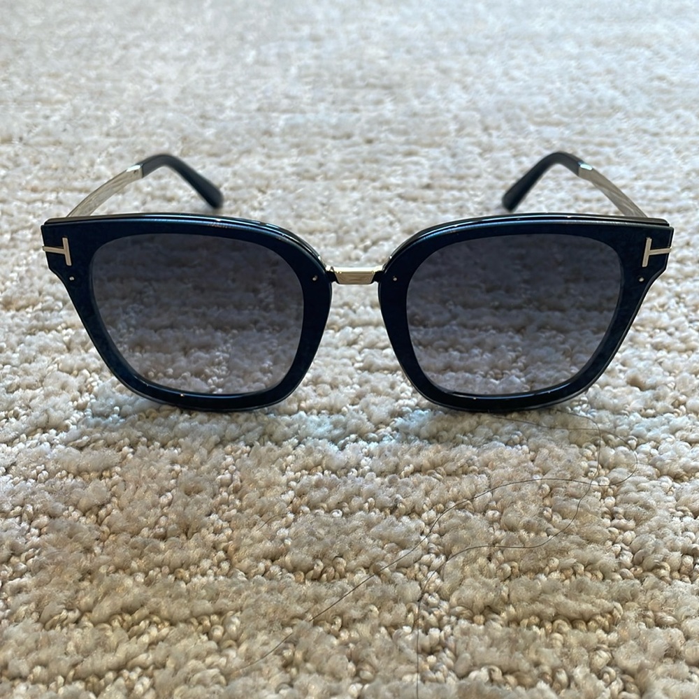 Women’s Tom Ford sunglasses